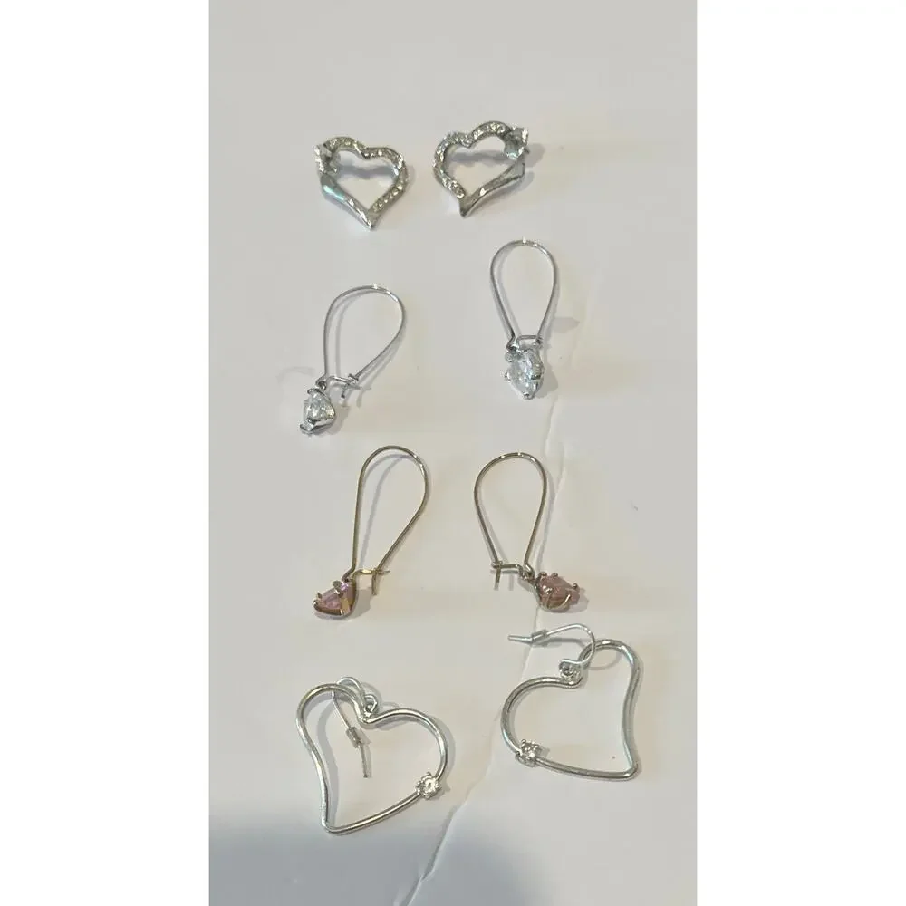 4 Pair of Avon Gift Giving Pierced Heart Shaped Earrings with Boxes Christmas - Picture 1 of 7